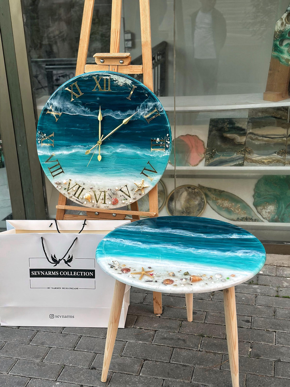 Handmade Epoxy Resin Ocean Table  Clock: Turquoise Blue, Shells, Starfish (Wall Clock)