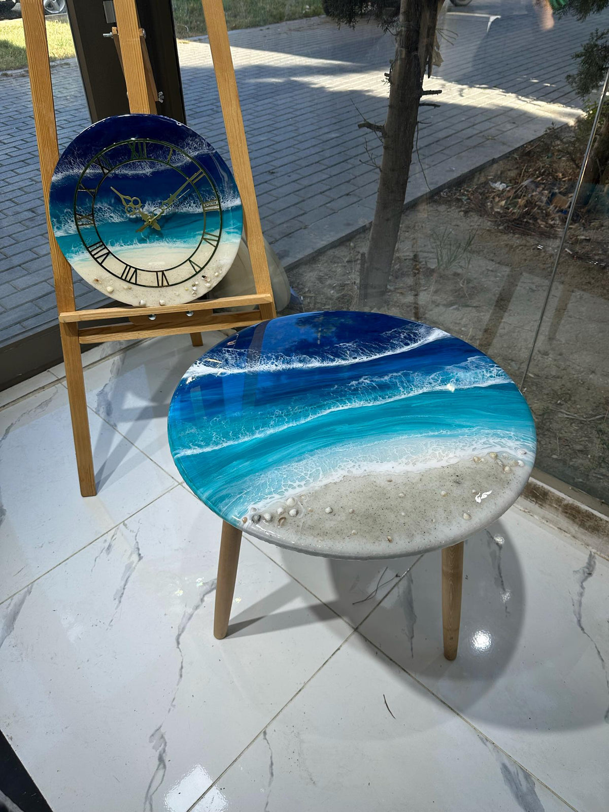 Handmade Epoxy Resin Ocean Table  Clock: Turquoise Blue, Shells, Starfish (Wall Clock)
