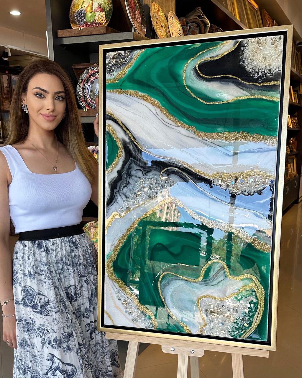 Emerald Green Geode Resin Art, Epoxy Resin Slice Painting with Crystals and Gold Accents, Custom Modern Wall Decor