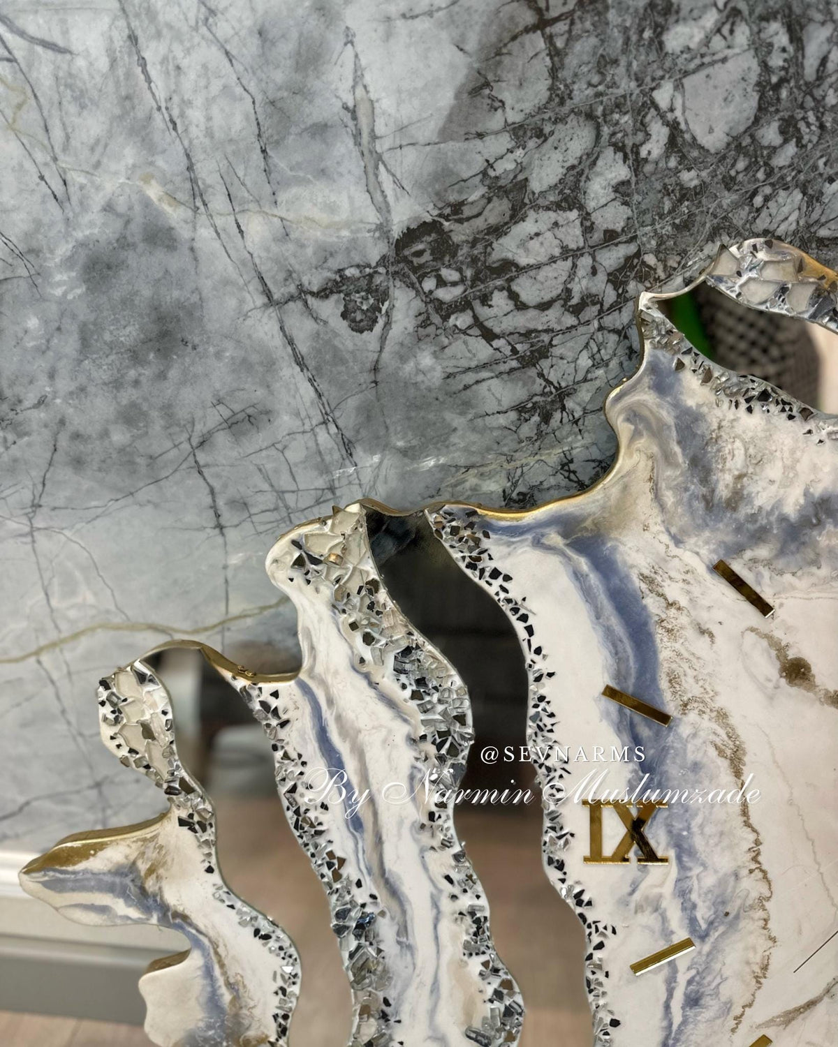 Handmade Asymmetrical Resin Wall Clock with Custom Mirror Accents | Geode Clock | White and Gold Epoxy Art | Exclusive Home Decor