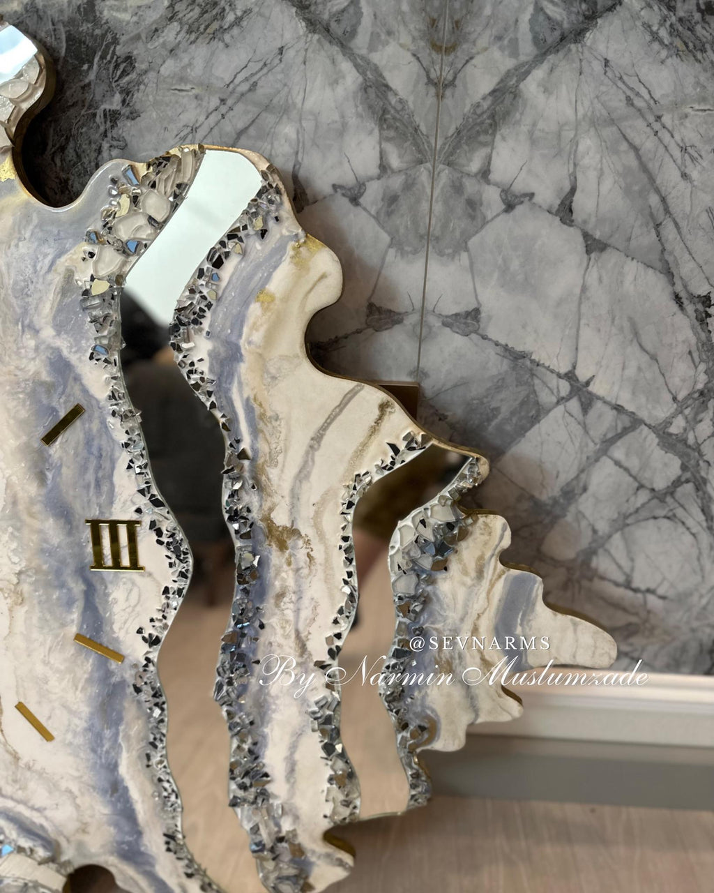 Handmade Asymmetrical Resin Wall Clock with Custom Mirror Accents | Geode Clock | White and Gold Epoxy Art | Exclusive Home Decor