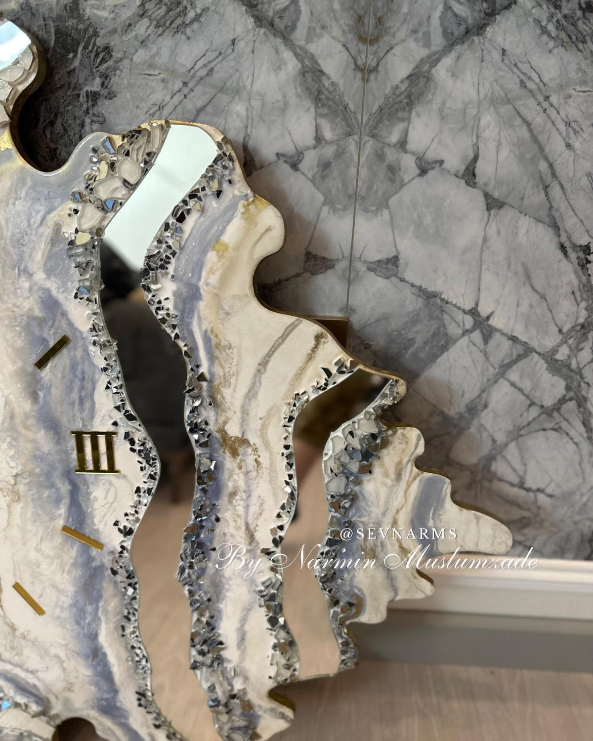 Handmade Asymmetrical Resin Wall Clock with Custom Mirror Accents | Geode Clock | White and Gold Epoxy Art | Exclusive Home Decor
