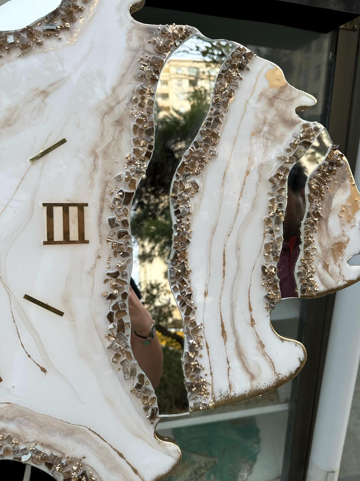 Handmade Asymmetrical Resin Wall Clock with Custom Mirror Accents | Geode Clock | White and Gold Epoxy Art | Exclusive Home Decor