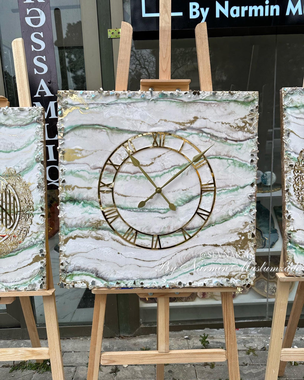Handmade Islamic Wall Art Triptych Resin Clock | Ayatul Kursi, Al-Falaq, An-Nas | 3 Piece Set | Crushed Mirror Geode Decor | Custom Muslim