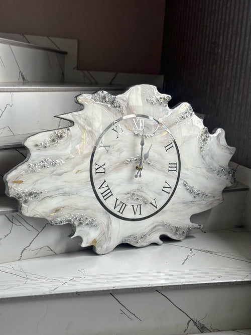 Asymmetric Geode Resin Wall Clock with Crystals, Irregular Shape Abstract Epoxy Clock, Luxury Marble Wall Art, Available in Gold & Silver